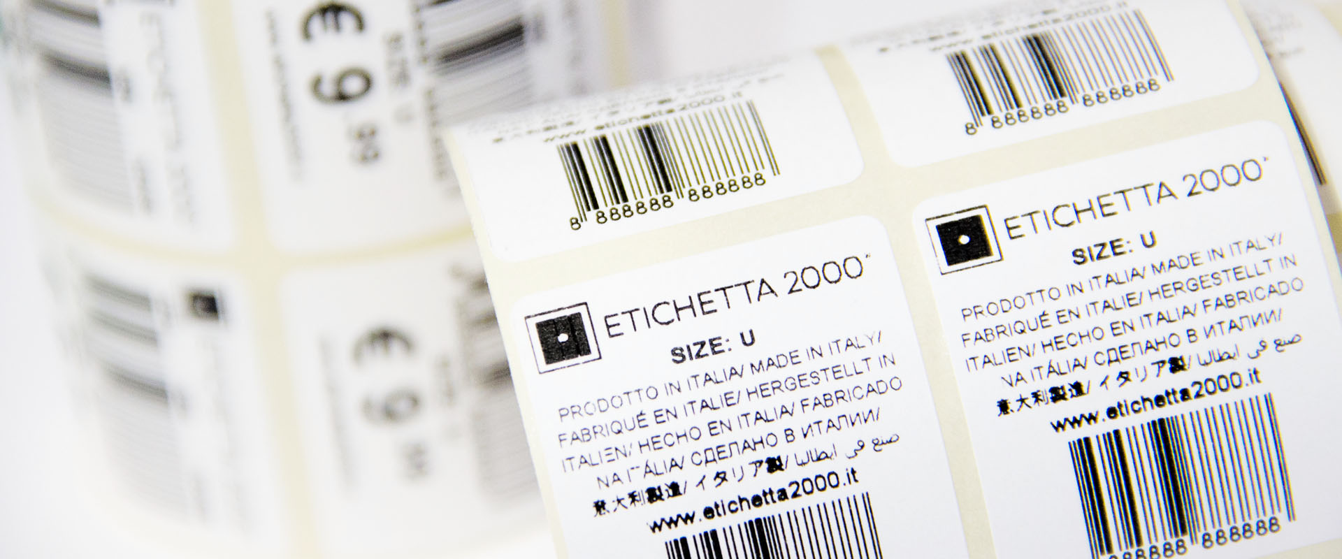 Sticker e adesivi (con o senza dati variabili) prodotti da Etichetta2000